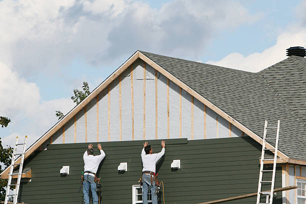 Professional Siding Installation technician working in Preston, MN